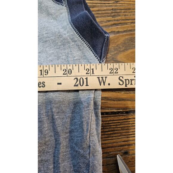 NFL Bears Shirt Mens Large Official Team Apparel Chicago Football LogoTee - Picture 6 of 7